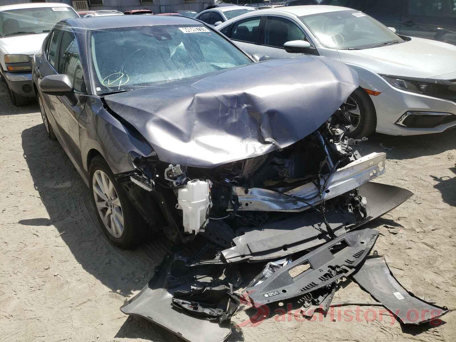 4T1B11HK1KU241185 2019 TOYOTA CAMRY