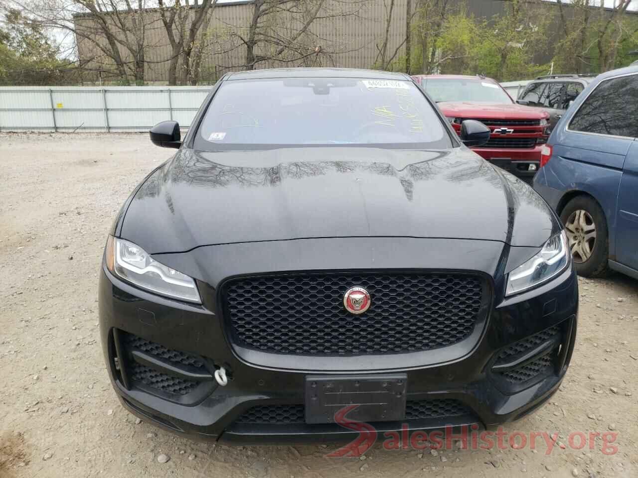 SADCL2FN5JA243063 2018 JAGUAR F-PACE