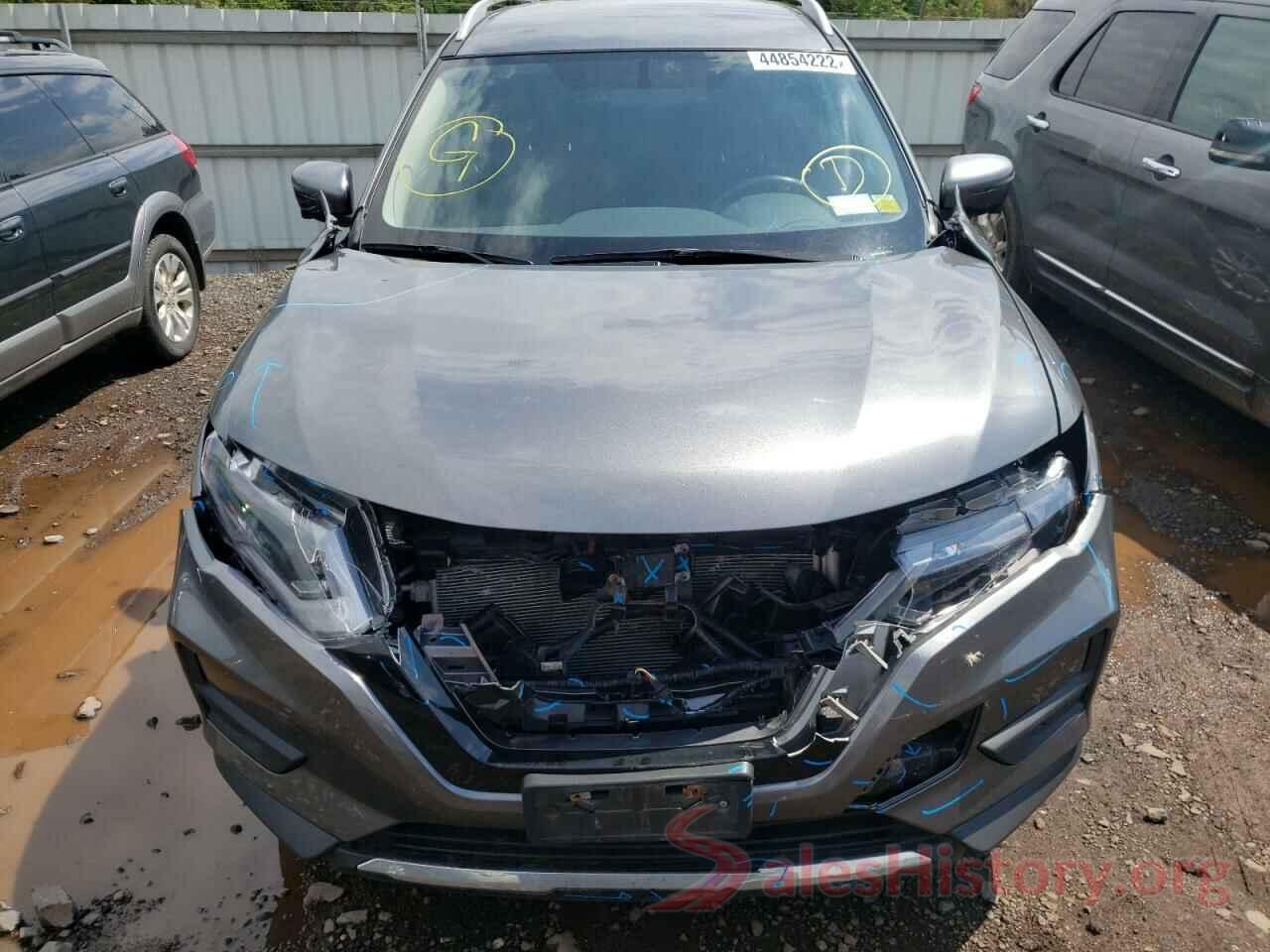 JN8AT2MVXJW308549 2018 NISSAN ROGUE