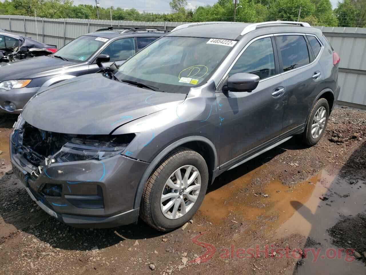 JN8AT2MVXJW308549 2018 NISSAN ROGUE