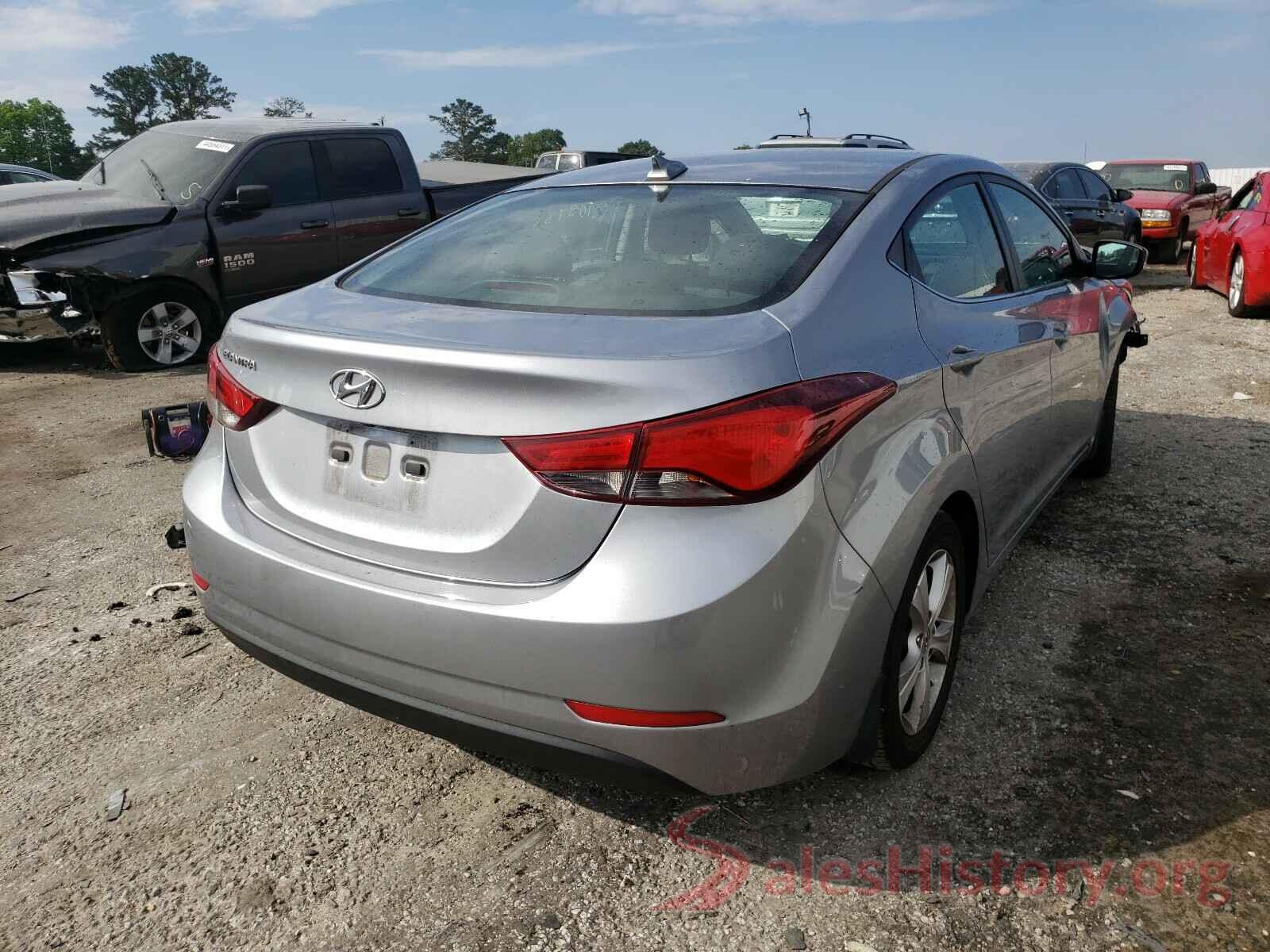 5NPDH4AE8GH726665 2016 HYUNDAI ELANTRA