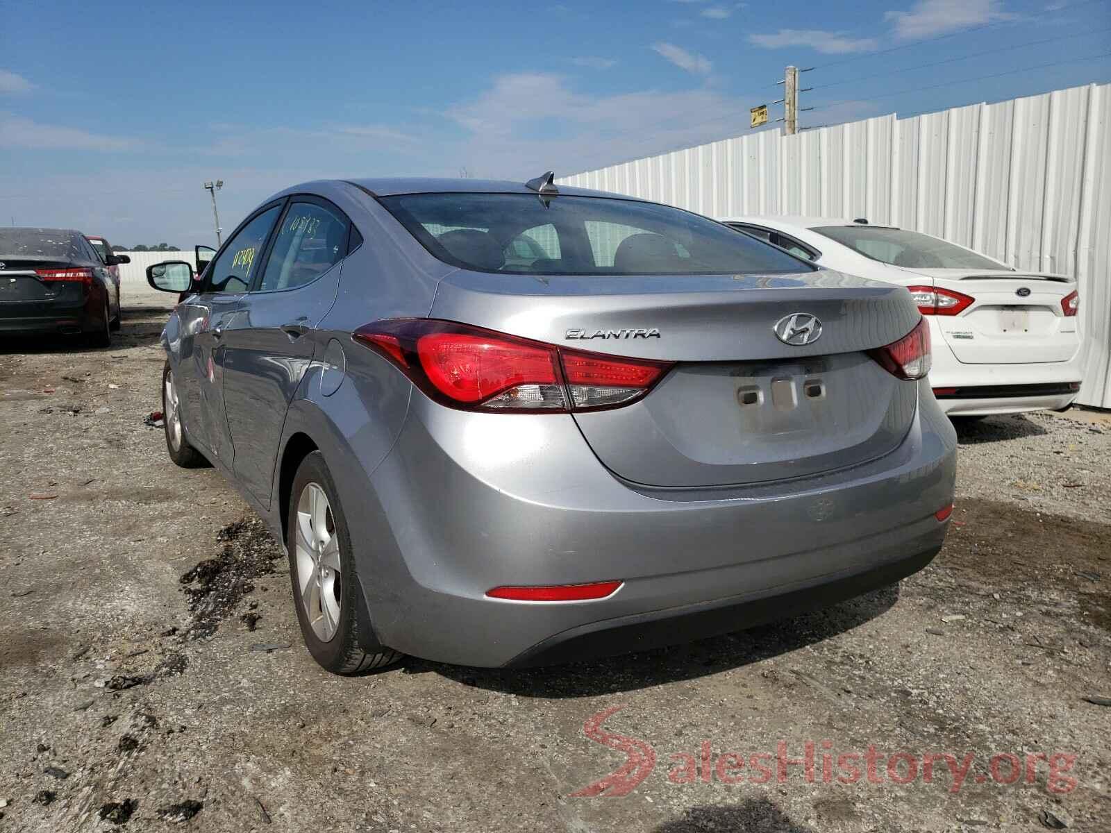 5NPDH4AE8GH726665 2016 HYUNDAI ELANTRA