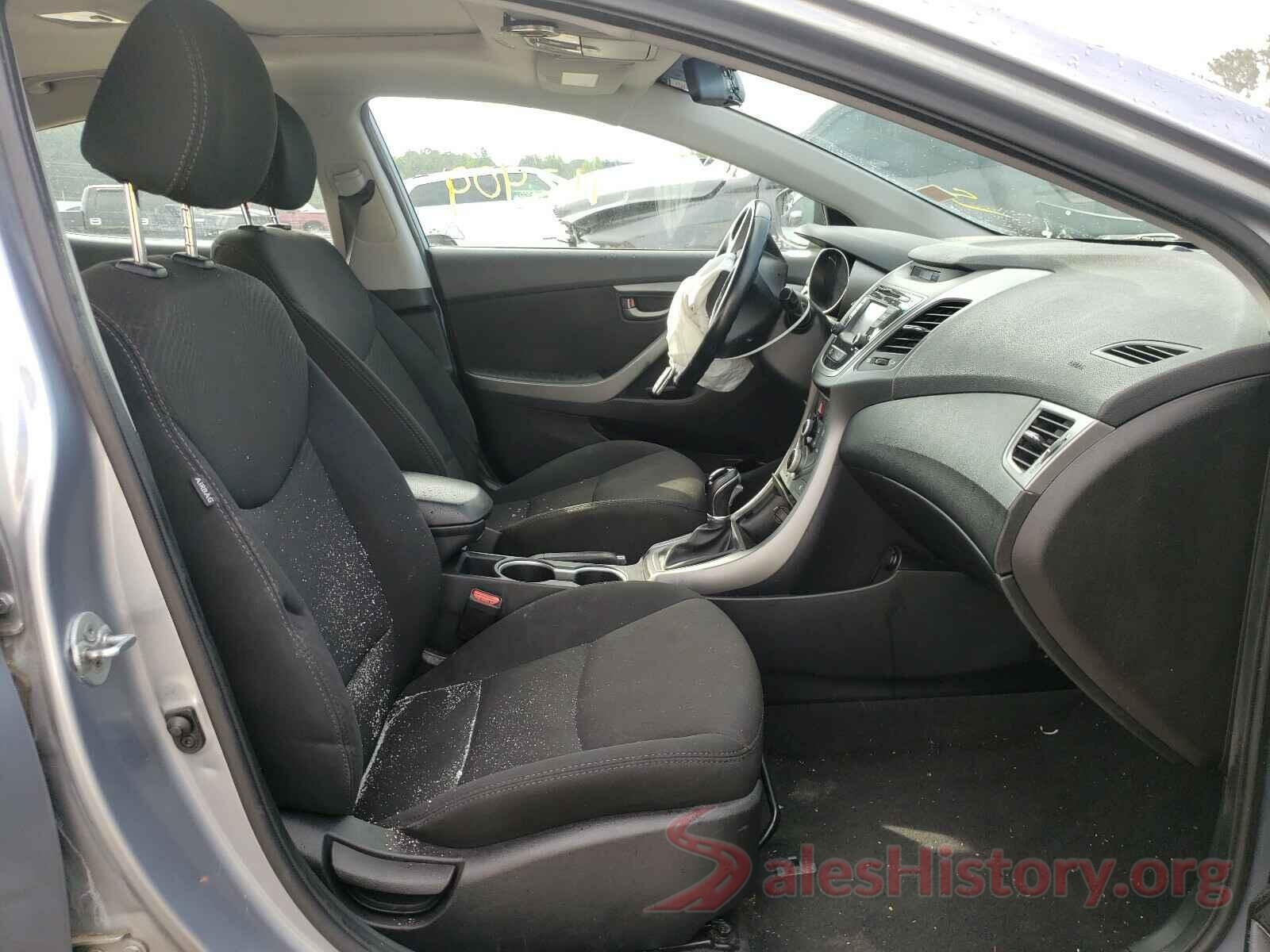 5NPDH4AE8GH726665 2016 HYUNDAI ELANTRA