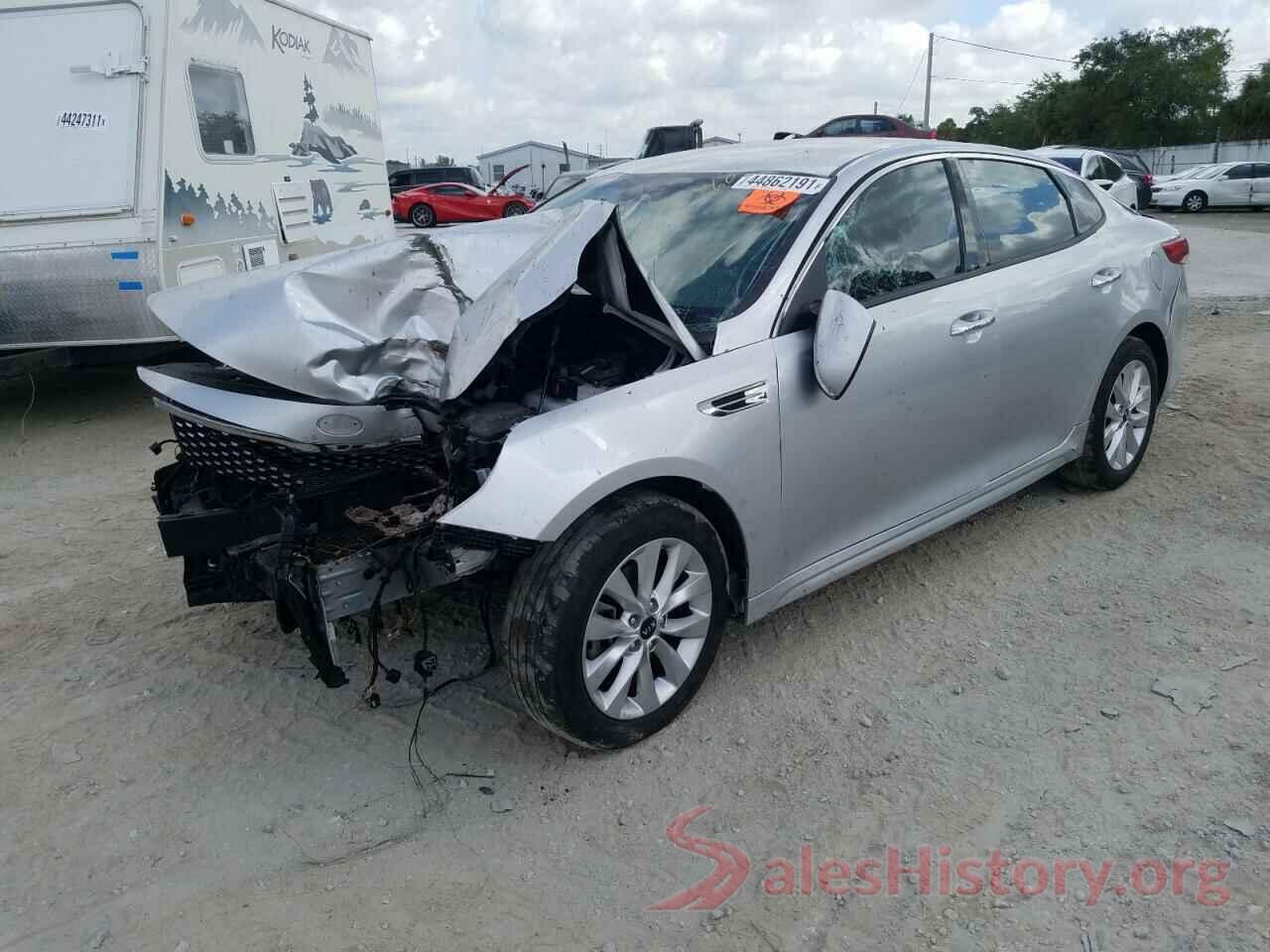 5XXGU4L31HG174704 2017 KIA OPTIMA