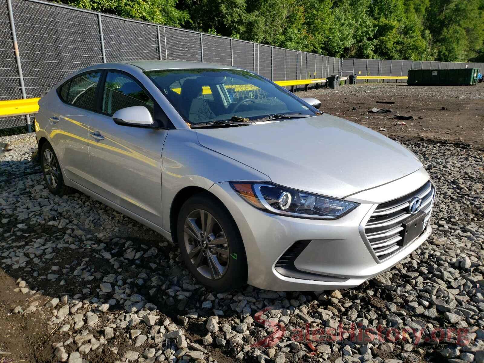 5NPD84LFXJH325552 2018 HYUNDAI ELANTRA