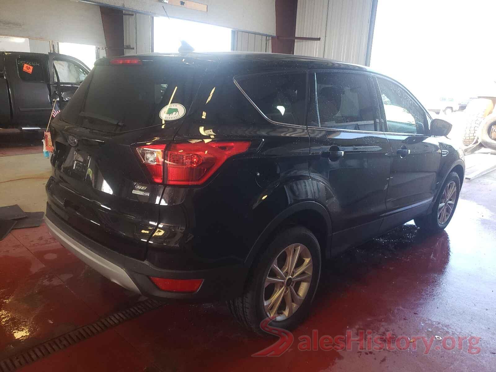 1FMCU9GD2KUA14374 2019 FORD ESCAPE