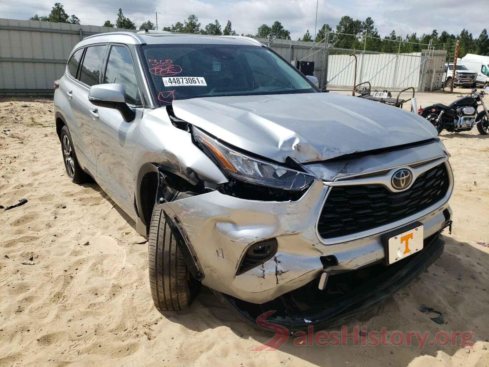 5TDGZRAH1LS022121 2020 TOYOTA HIGHLANDER