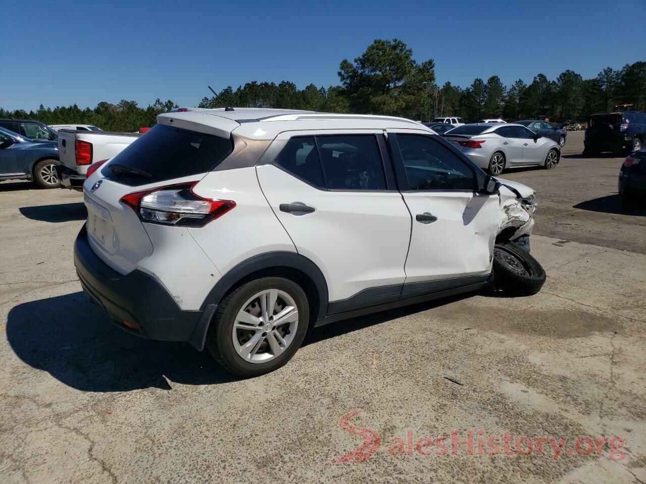 3N1CP5CU2JL513262 2018 NISSAN KICKS