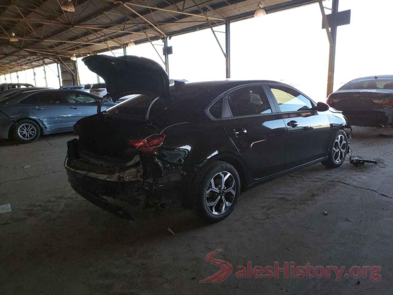 3KPF24AD0LE247947 2020 KIA FORTE