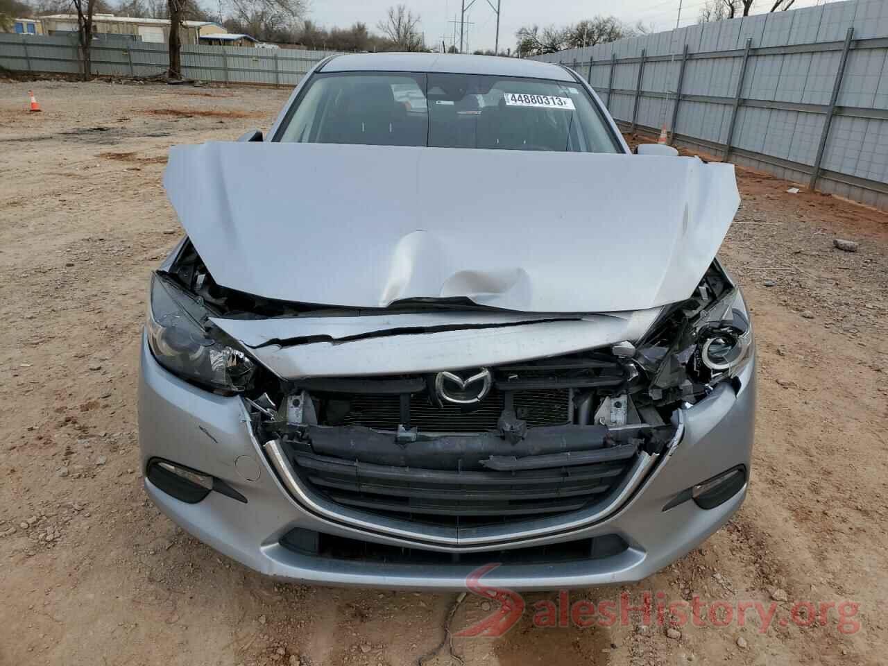 3MZBN1L35JM181081 2018 MAZDA 3