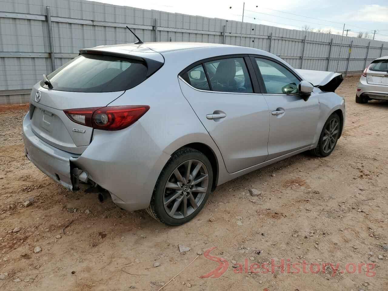 3MZBN1L35JM181081 2018 MAZDA 3