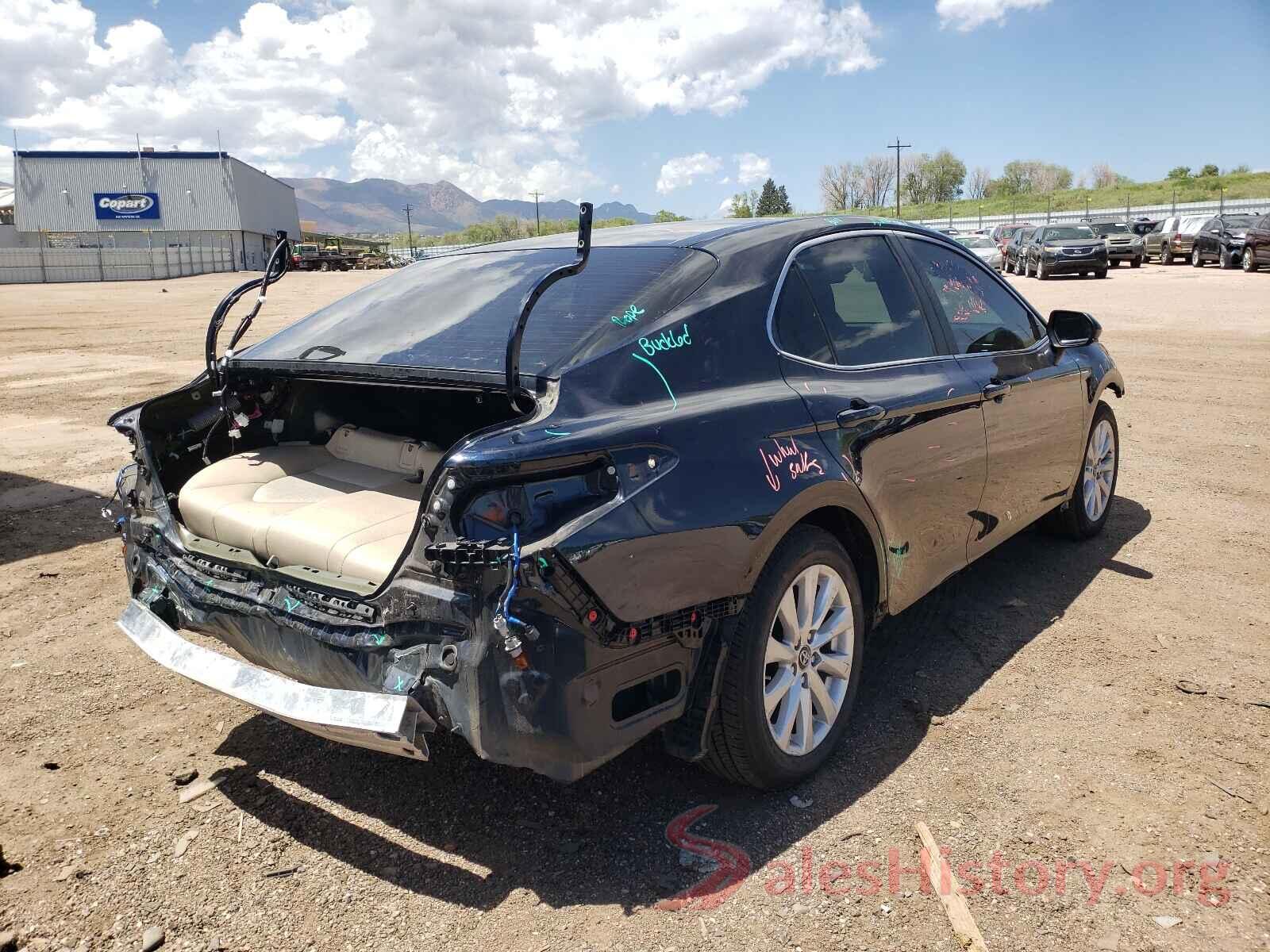 4T1B11HK0JU512963 2018 TOYOTA CAMRY