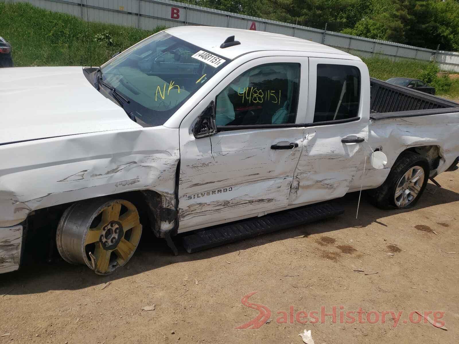 1GCVKPEC2JZ382556 2018 CHEVROLET SILVERADO