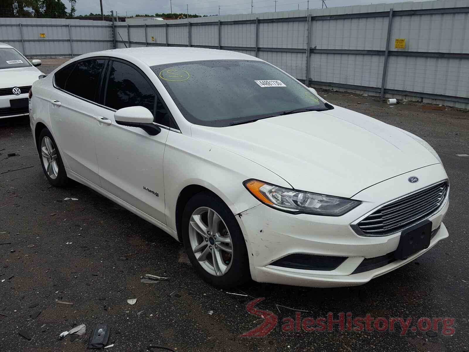 3FA6P0LU6JR250631 2018 FORD FUSION