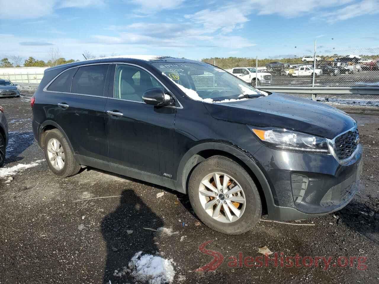 5XYPGDA39KG551261 2019 KIA SORENTO