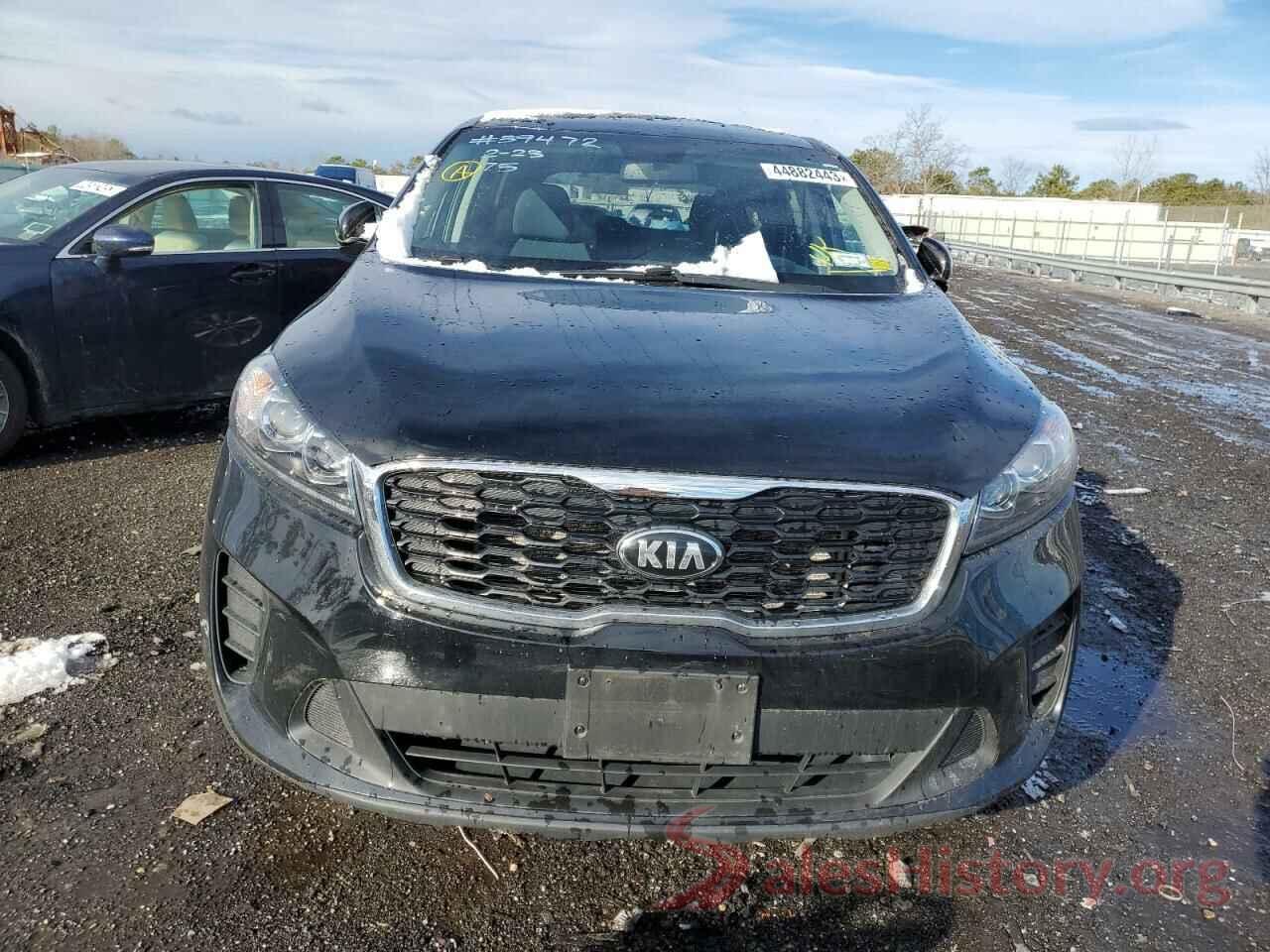 5XYPGDA39KG551261 2019 KIA SORENTO