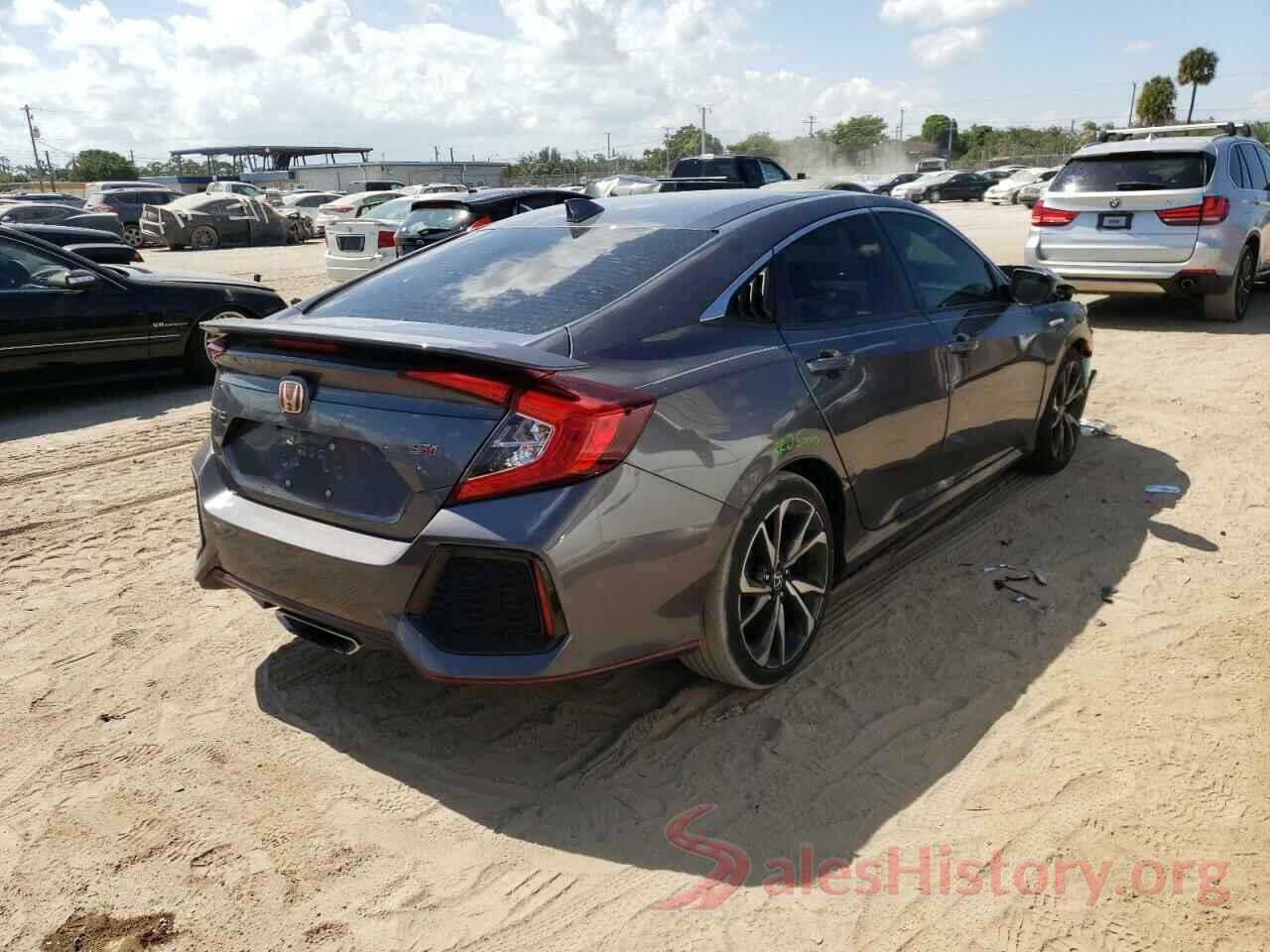 2HGFC1E50JH701048 2018 HONDA CIVIC