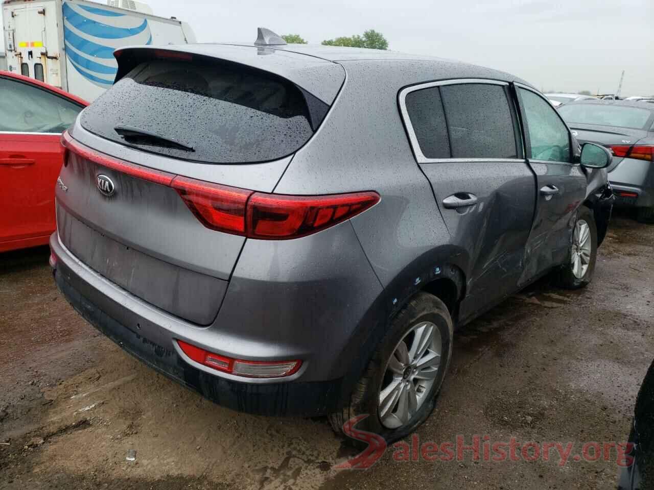 KNDPMCAC8J7379898 2018 KIA SPORTAGE