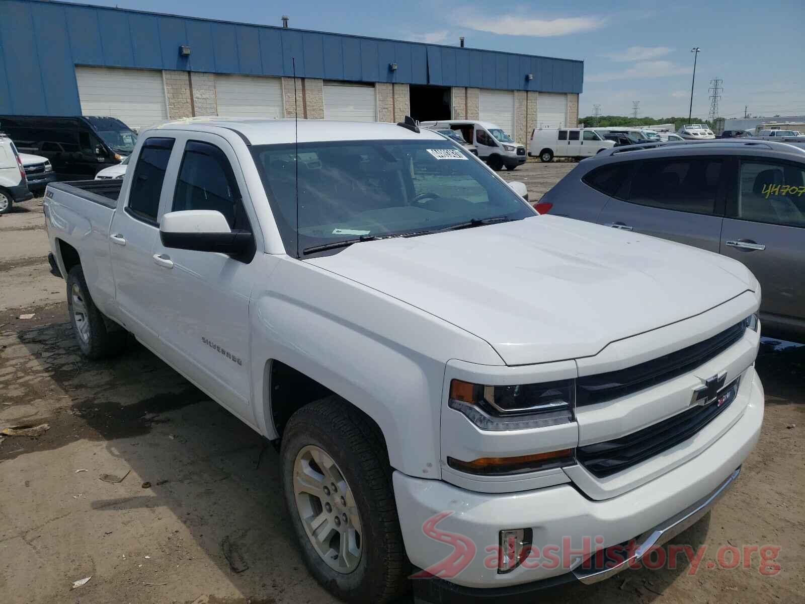 1GCVKREC8HZ294844 2017 CHEVROLET SILVERADO