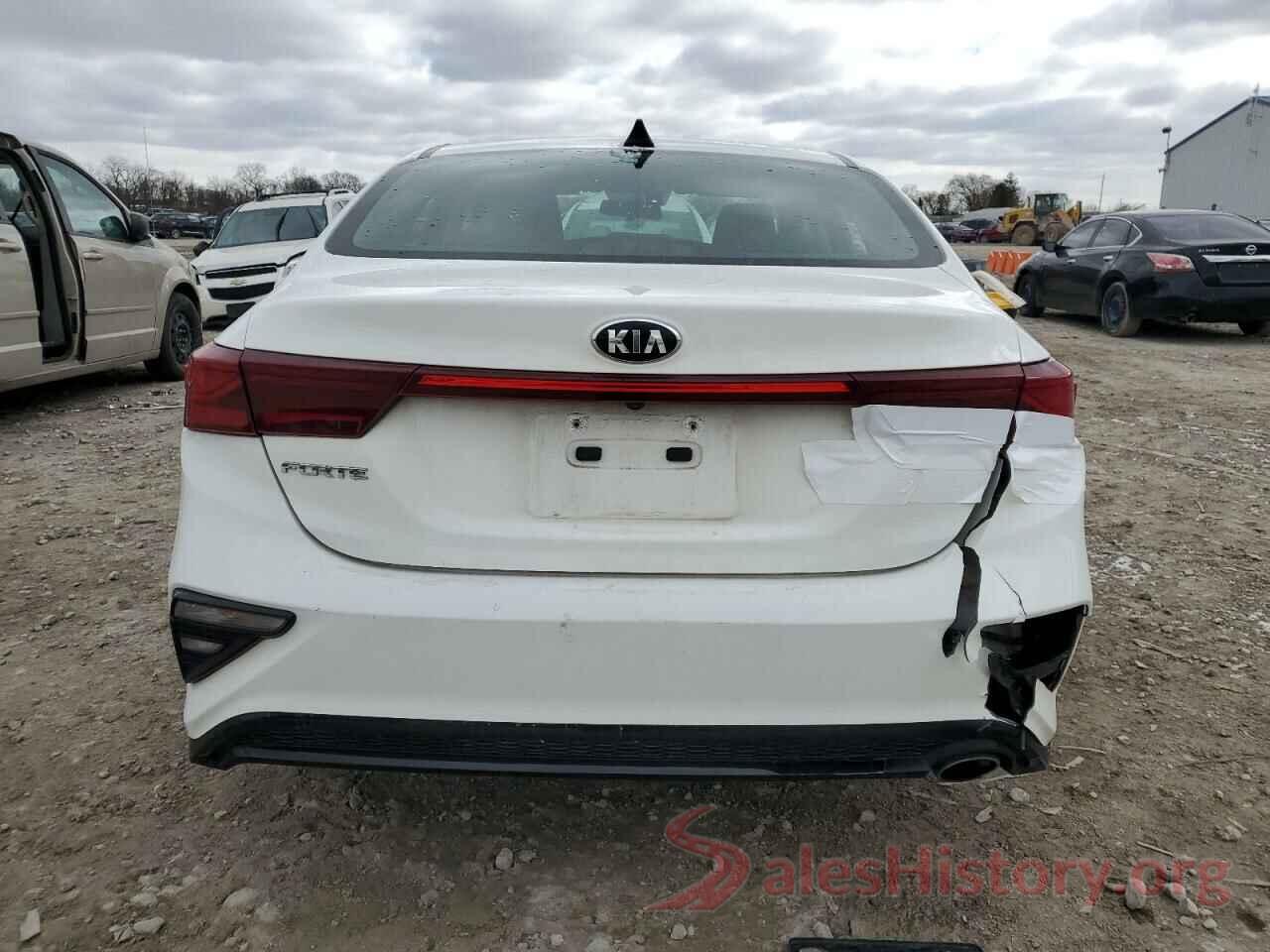 3KPF24AD0KE106035 2019 KIA FORTE