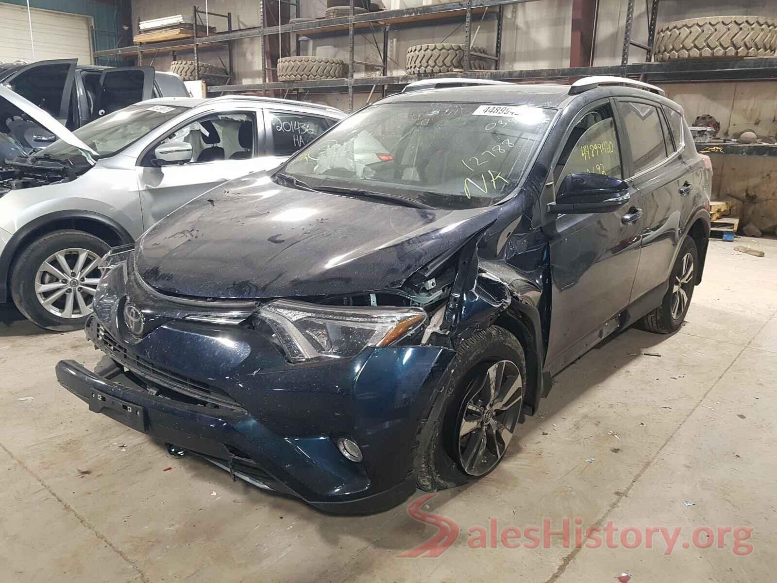 JTMRFREV9HJ710342 2017 TOYOTA RAV4