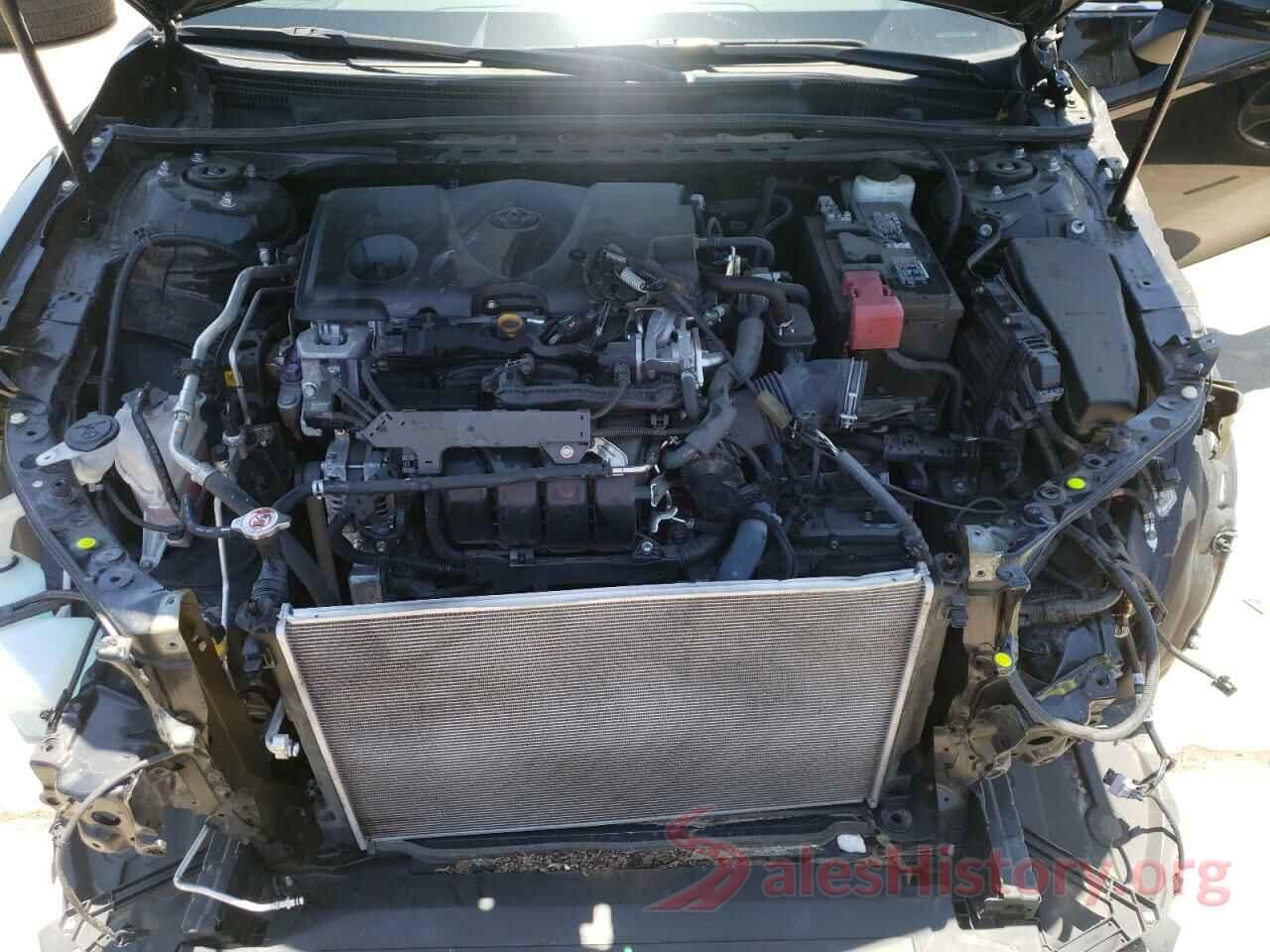 4T1B11HK2JU140025 2018 TOYOTA CAMRY