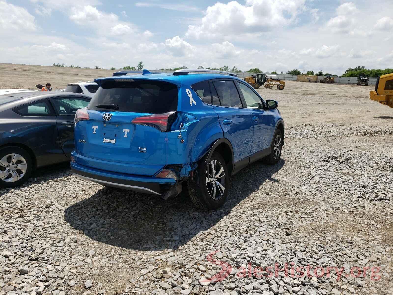 JTMRFREV9JD251656 2018 TOYOTA RAV4