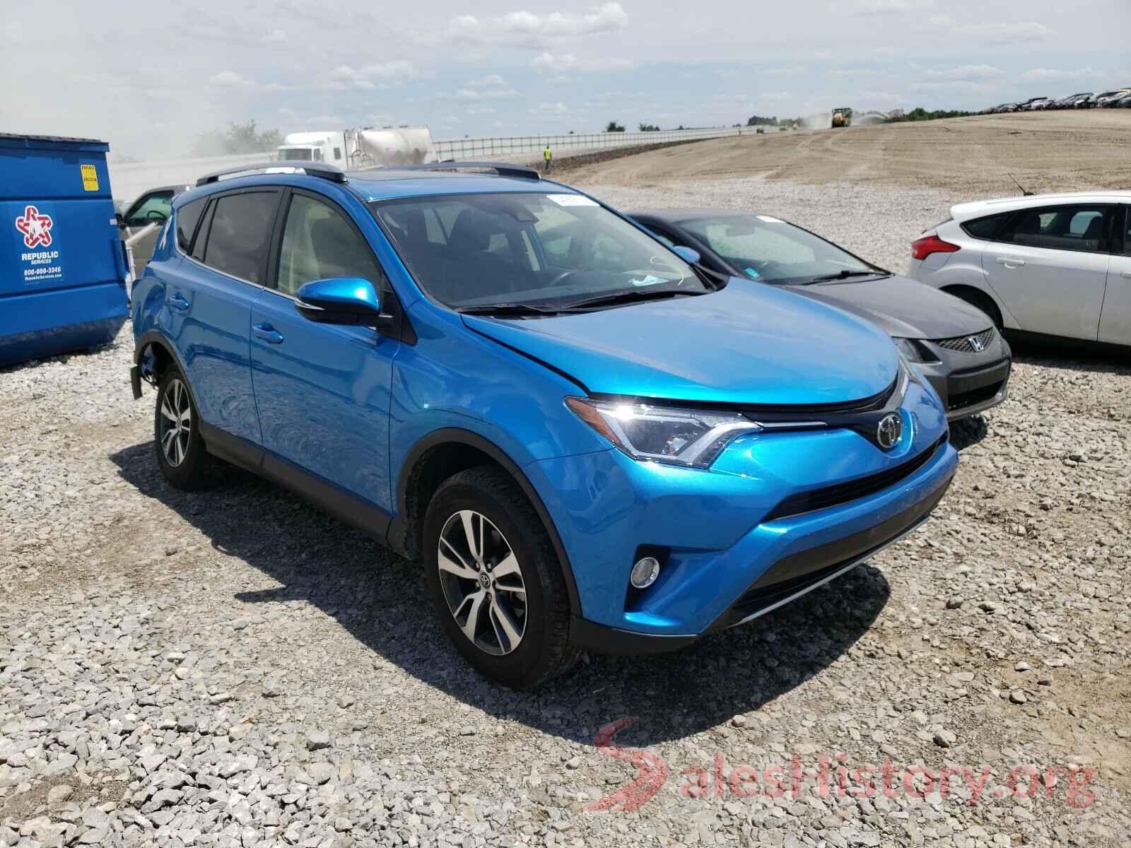 JTMRFREV9JD251656 2018 TOYOTA RAV4