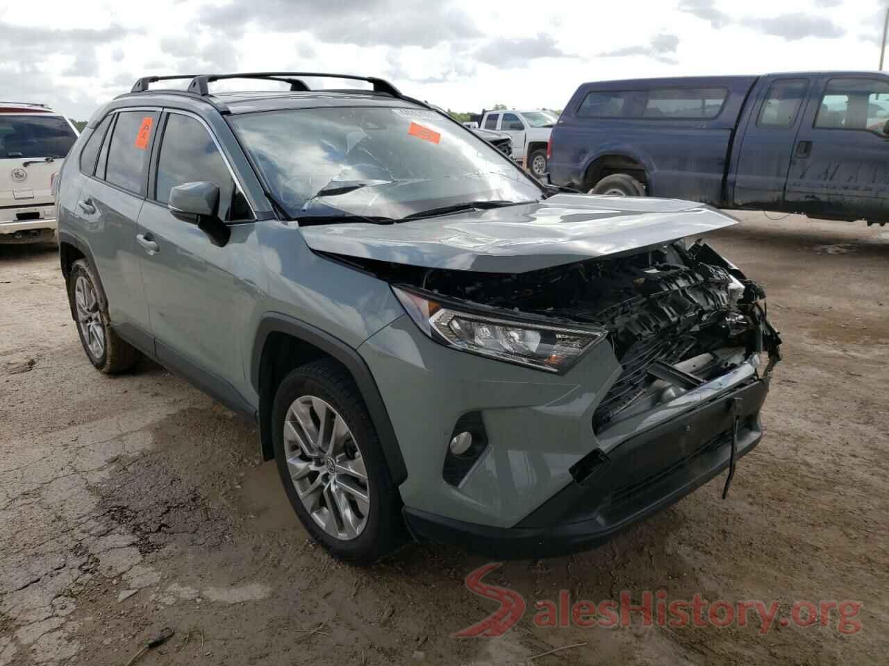 JTMC1RFV0LJ019812 2020 TOYOTA RAV4