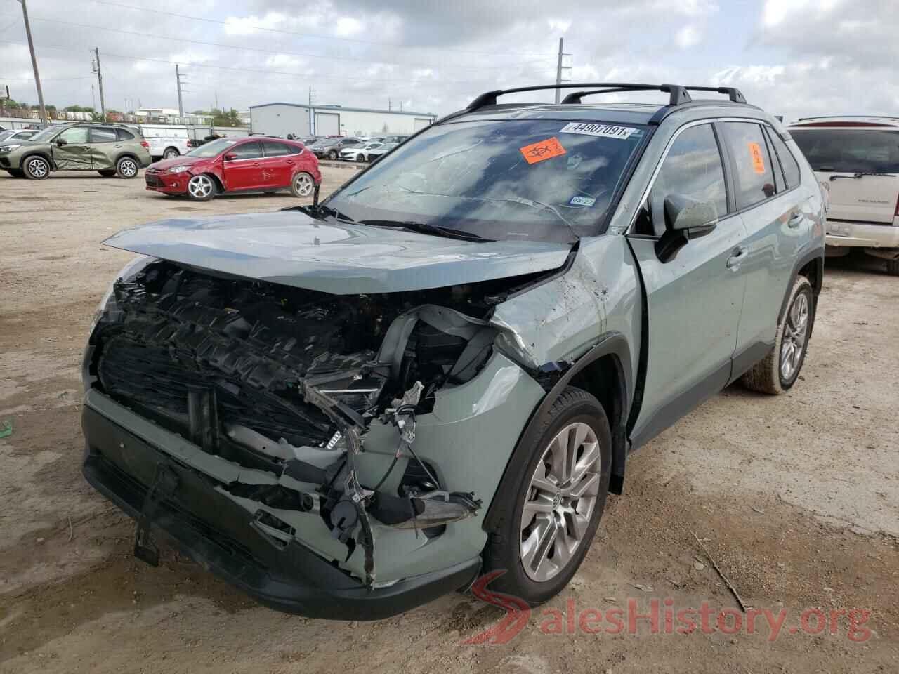 JTMC1RFV0LJ019812 2020 TOYOTA RAV4