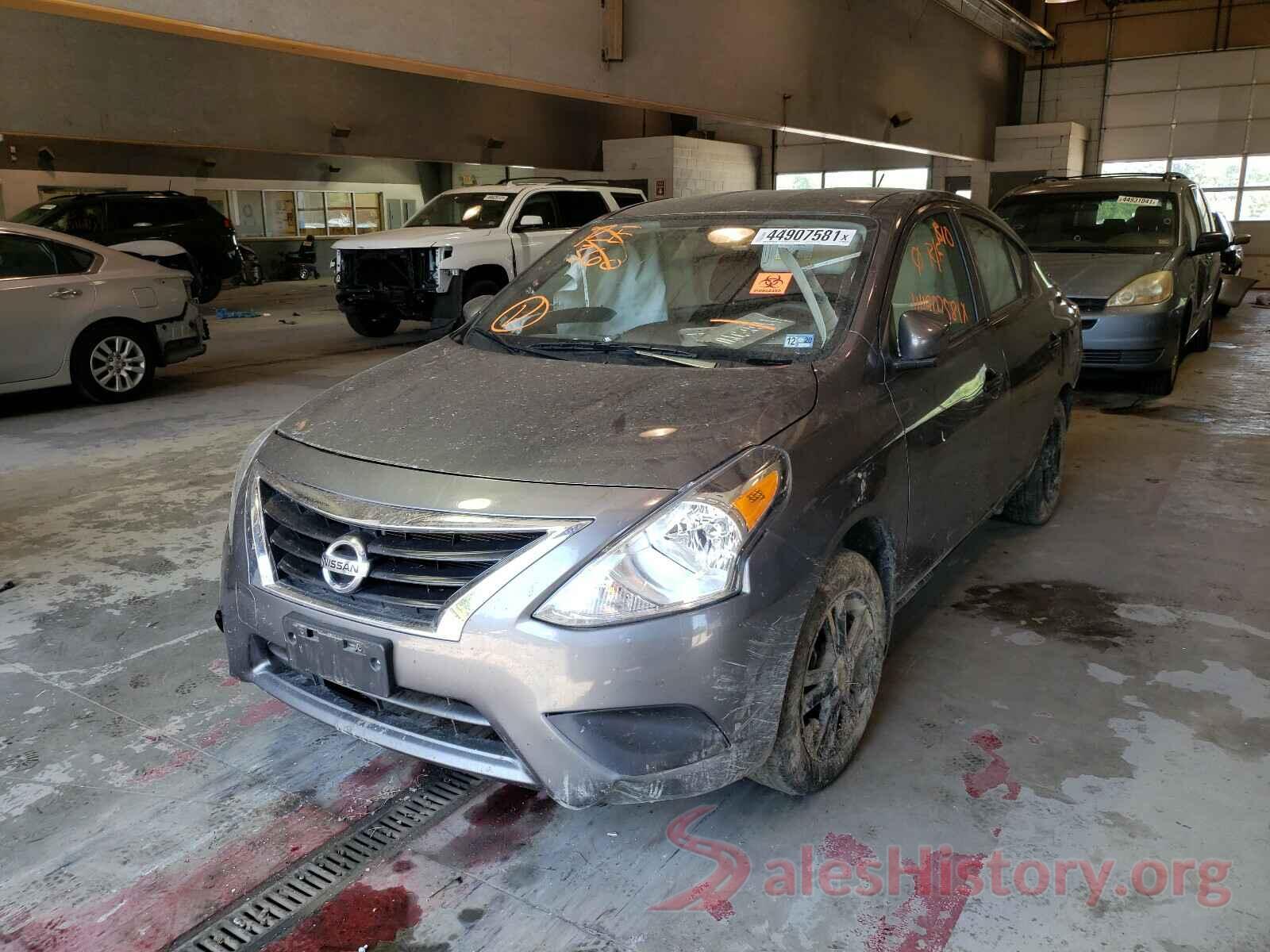 3N1CN7AP6KL812107 2019 NISSAN VERSA