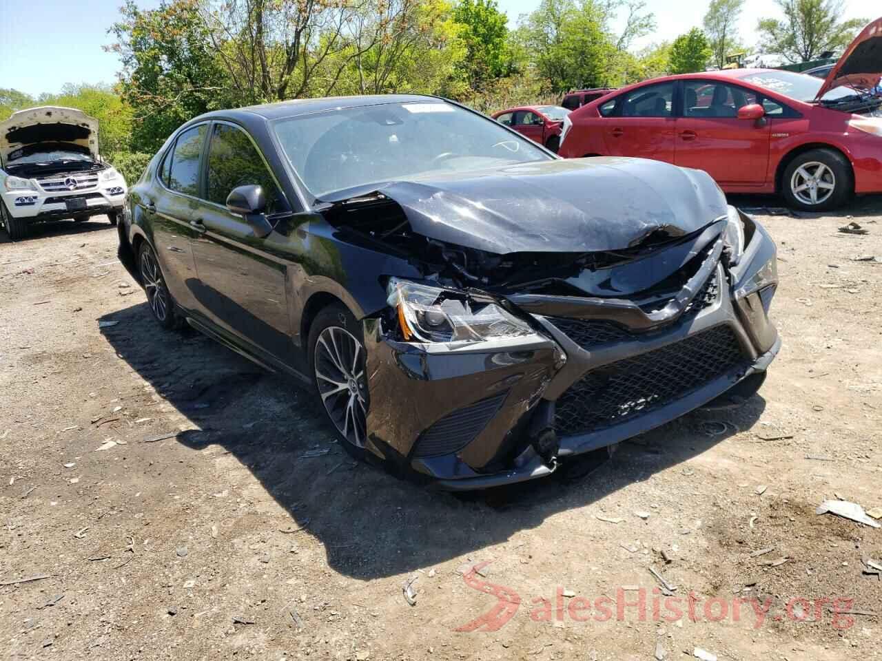 JTNB11HK1K3086451 2019 TOYOTA CAMRY