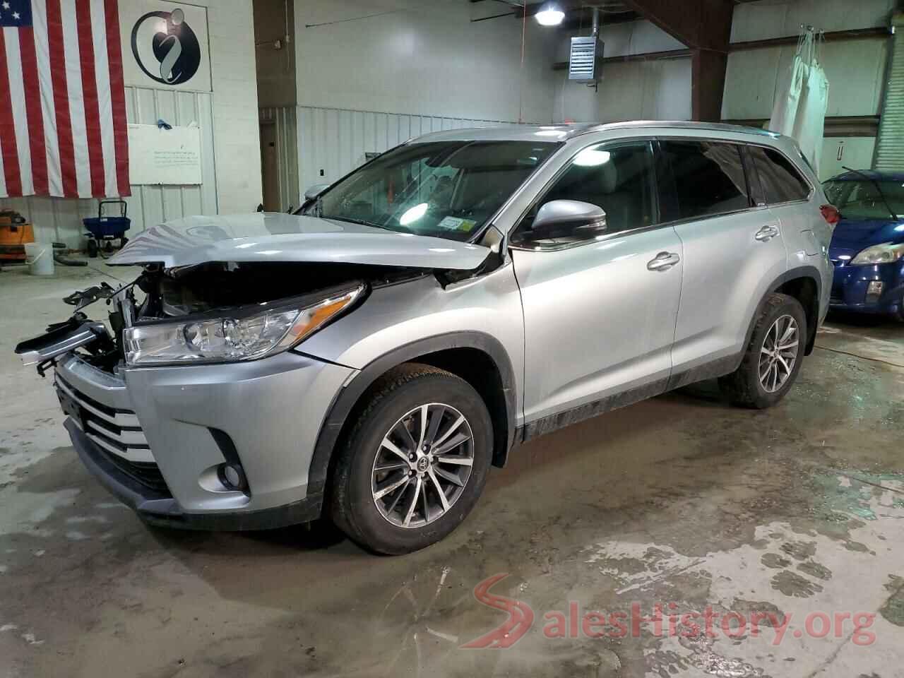 5TDJZRFH7KS582870 2019 TOYOTA HIGHLANDER