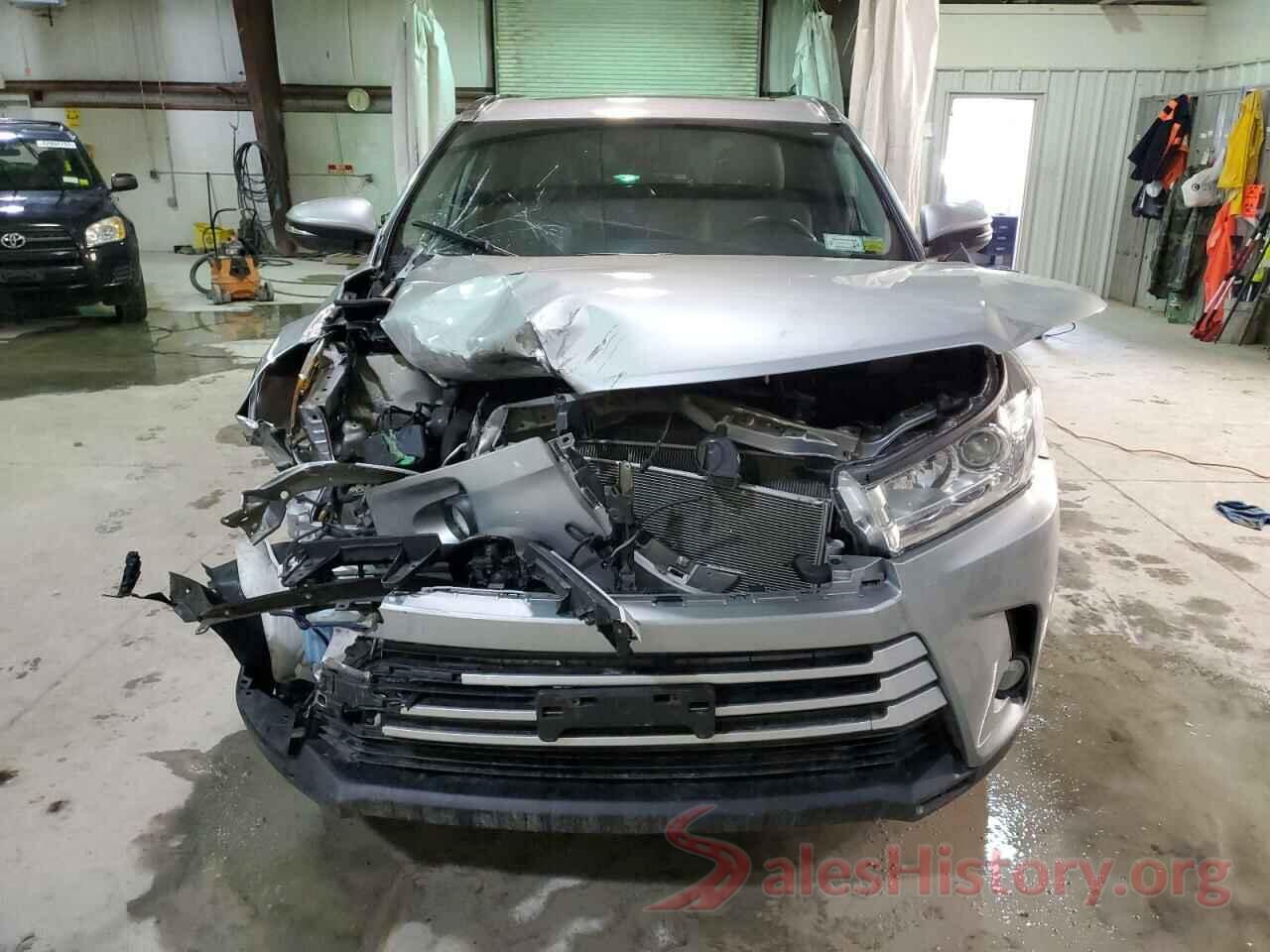 5TDJZRFH7KS582870 2019 TOYOTA HIGHLANDER