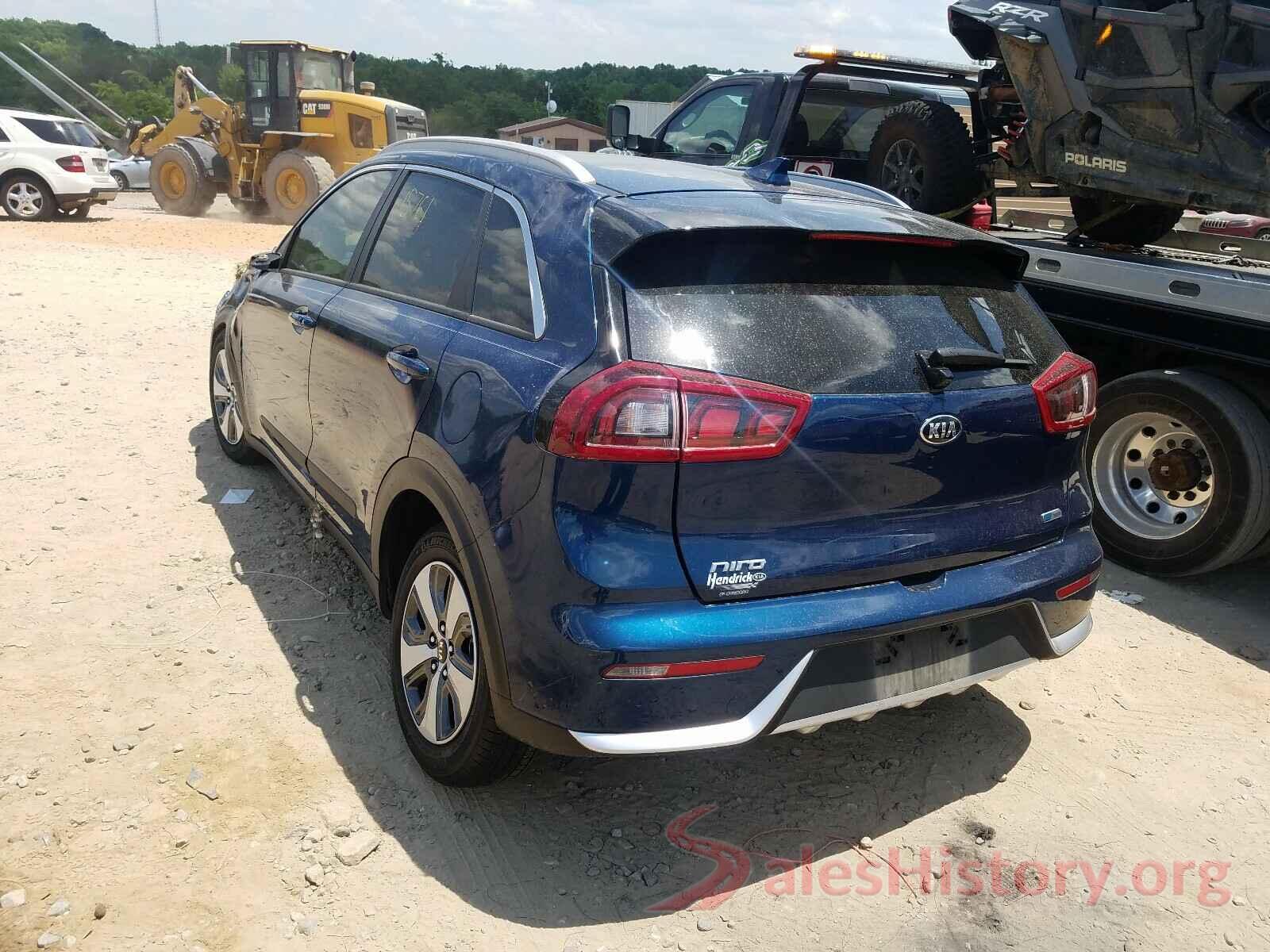 KNDCB3LC2K5334132 2019 KIA NIRO