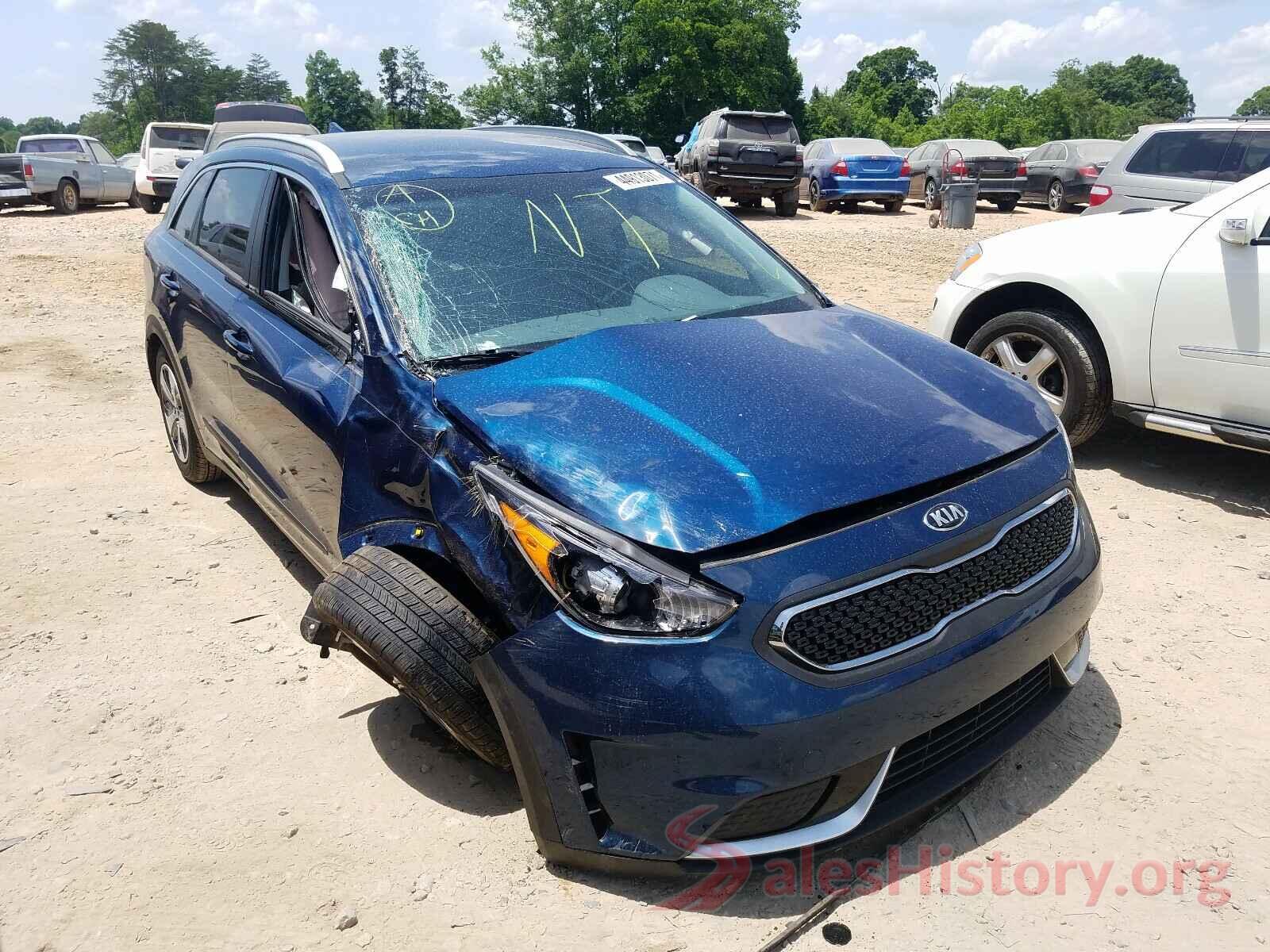 KNDCB3LC2K5334132 2019 KIA NIRO