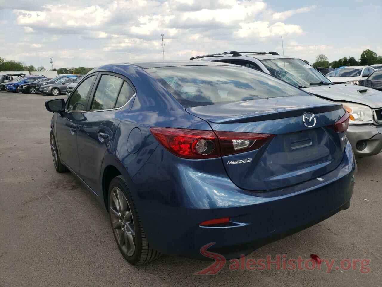 3MZBN1V31JM241855 2018 MAZDA 3