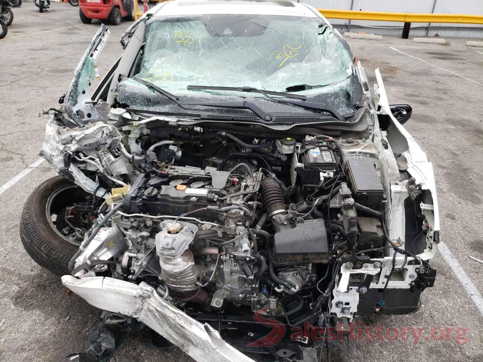 2HGFC2F8XJH538133 2018 HONDA CIVIC