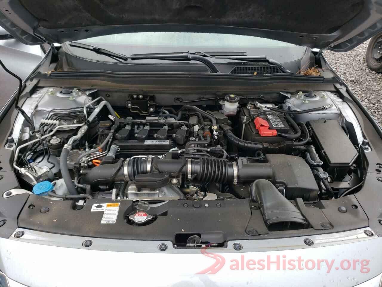 1HGCV1F52JA098288 2018 HONDA ACCORD