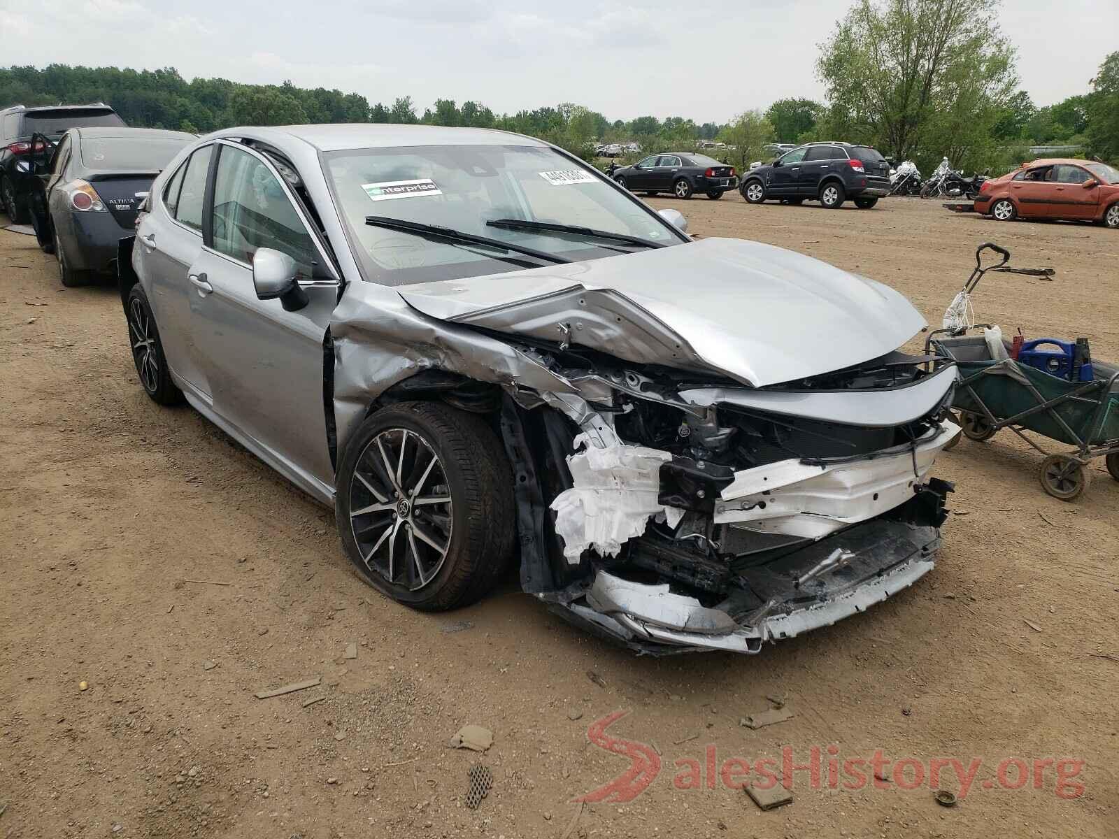 4T1G11AK3MU436918 2021 TOYOTA CAMRY