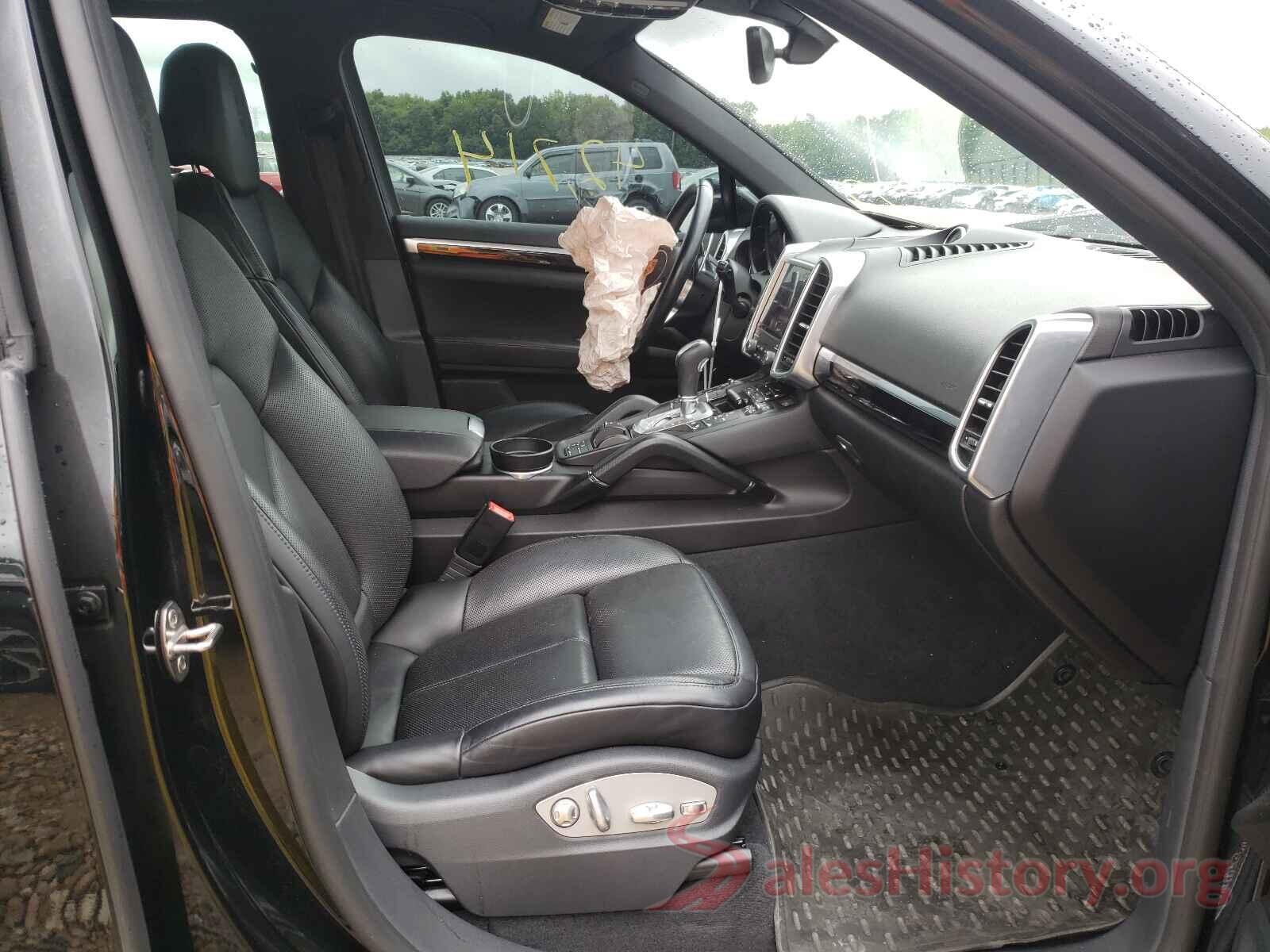 WP1AA2A29HKA82242 2017 PORSCHE CAYENNE