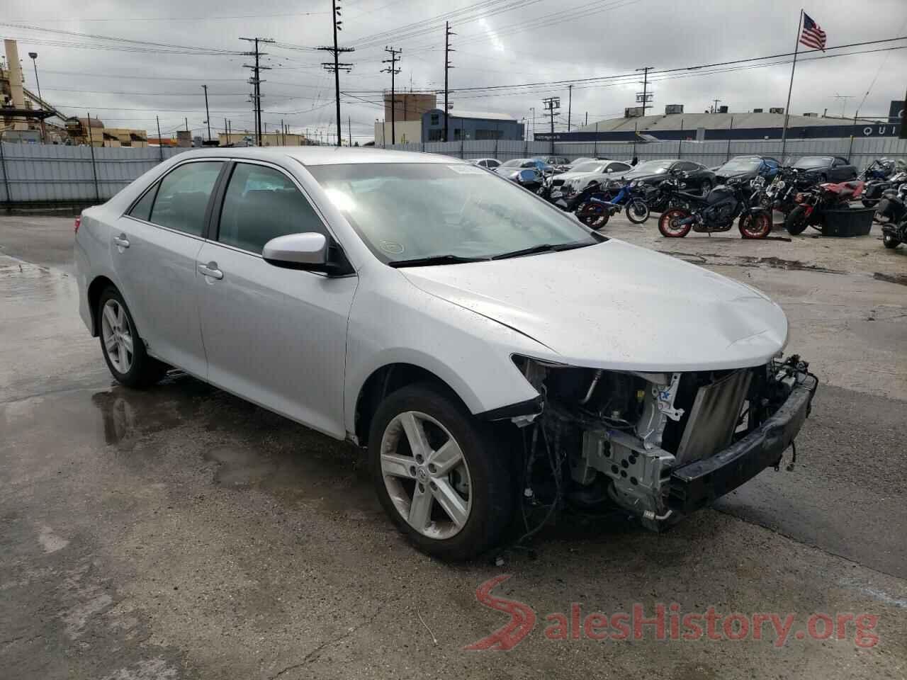 4T1BF1FK6EU824909 2014 TOYOTA CAMRY