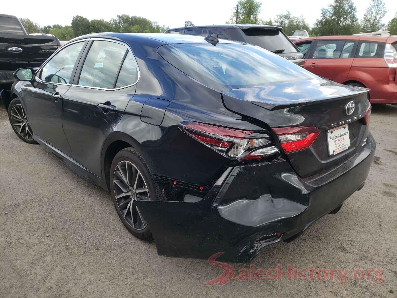 4T1G11BK2MU033396 2021 TOYOTA CAMRY