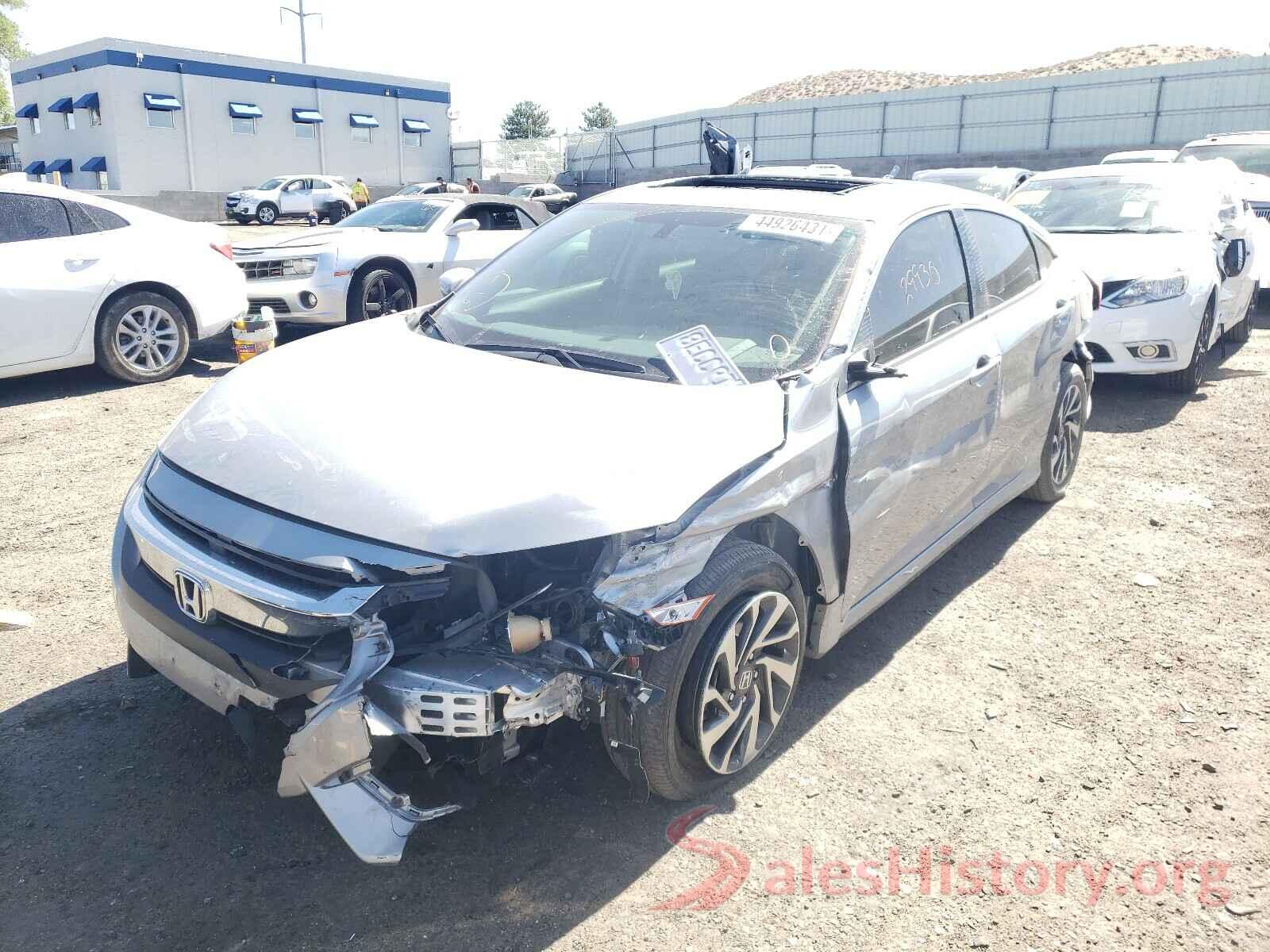 2HGFC2F7XJH563167 2018 HONDA CIVIC