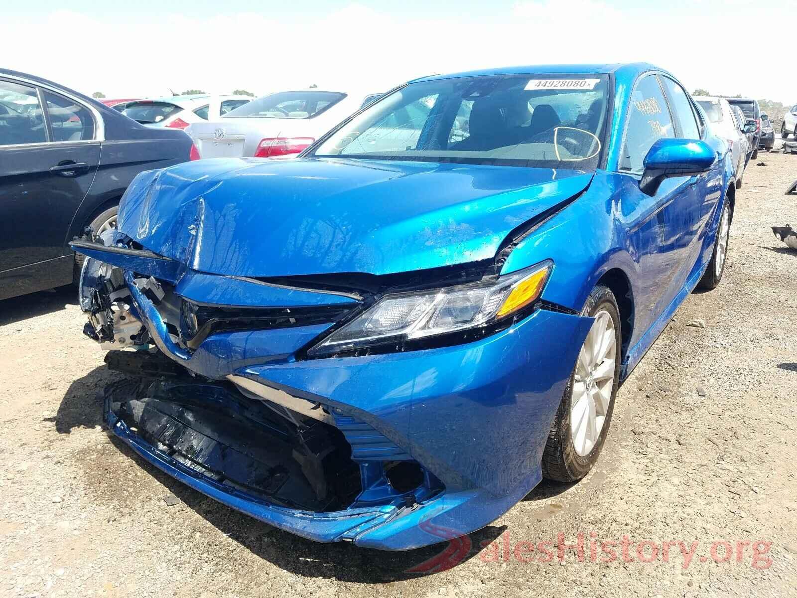 4T1C11AK2LU310918 2020 TOYOTA CAMRY