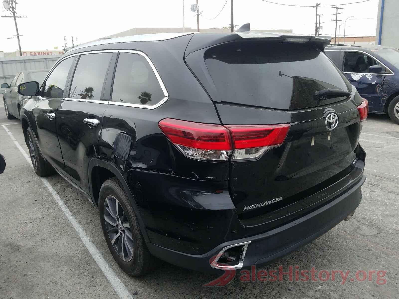 5TDKZRFH6JS288847 2018 TOYOTA HIGHLANDER