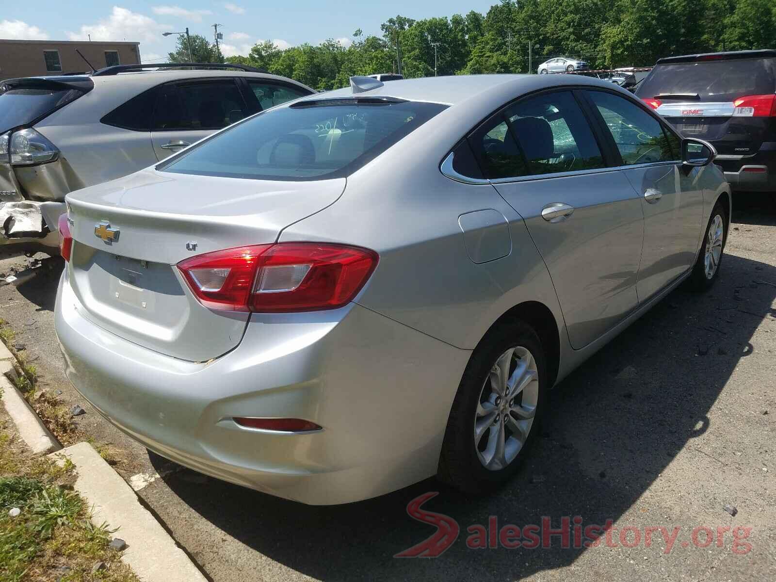 1G1BE5SM9K7144009 2019 CHEVROLET CRUZE