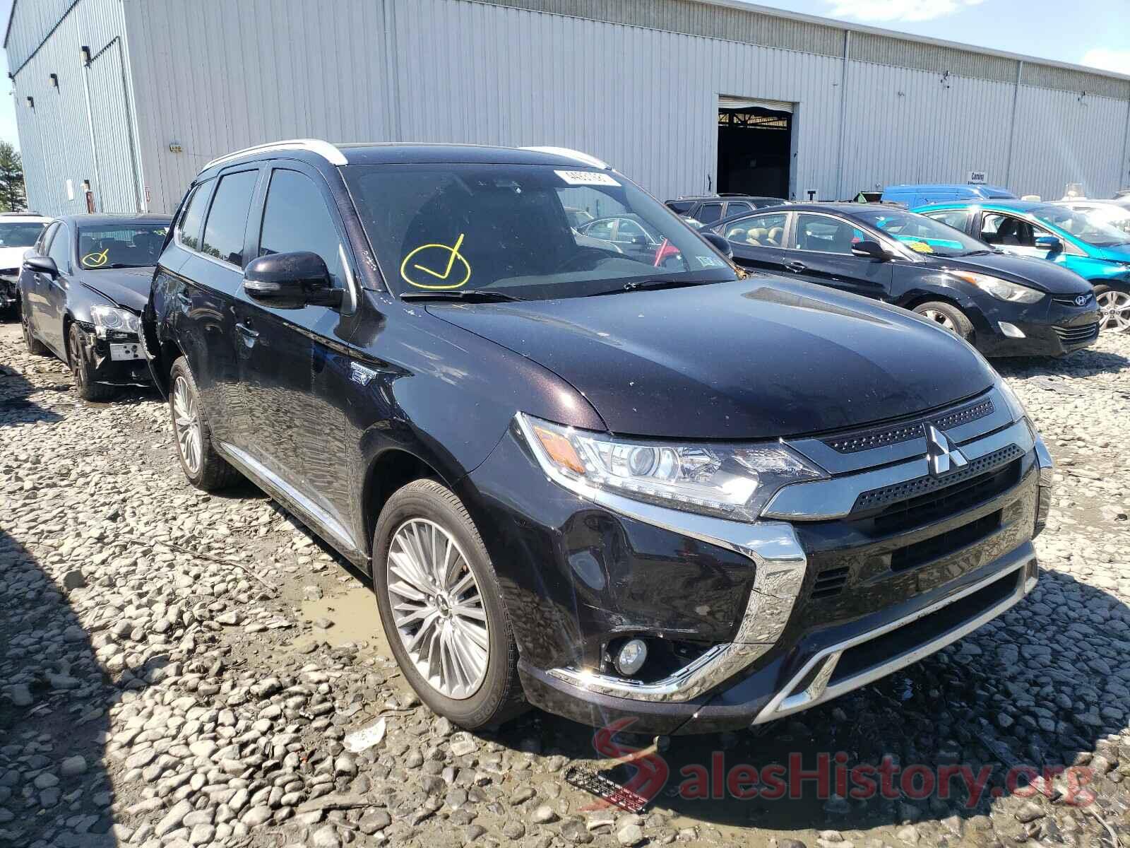 JA4J24A58LZ009815 2020 MITSUBISHI OUTLANDER