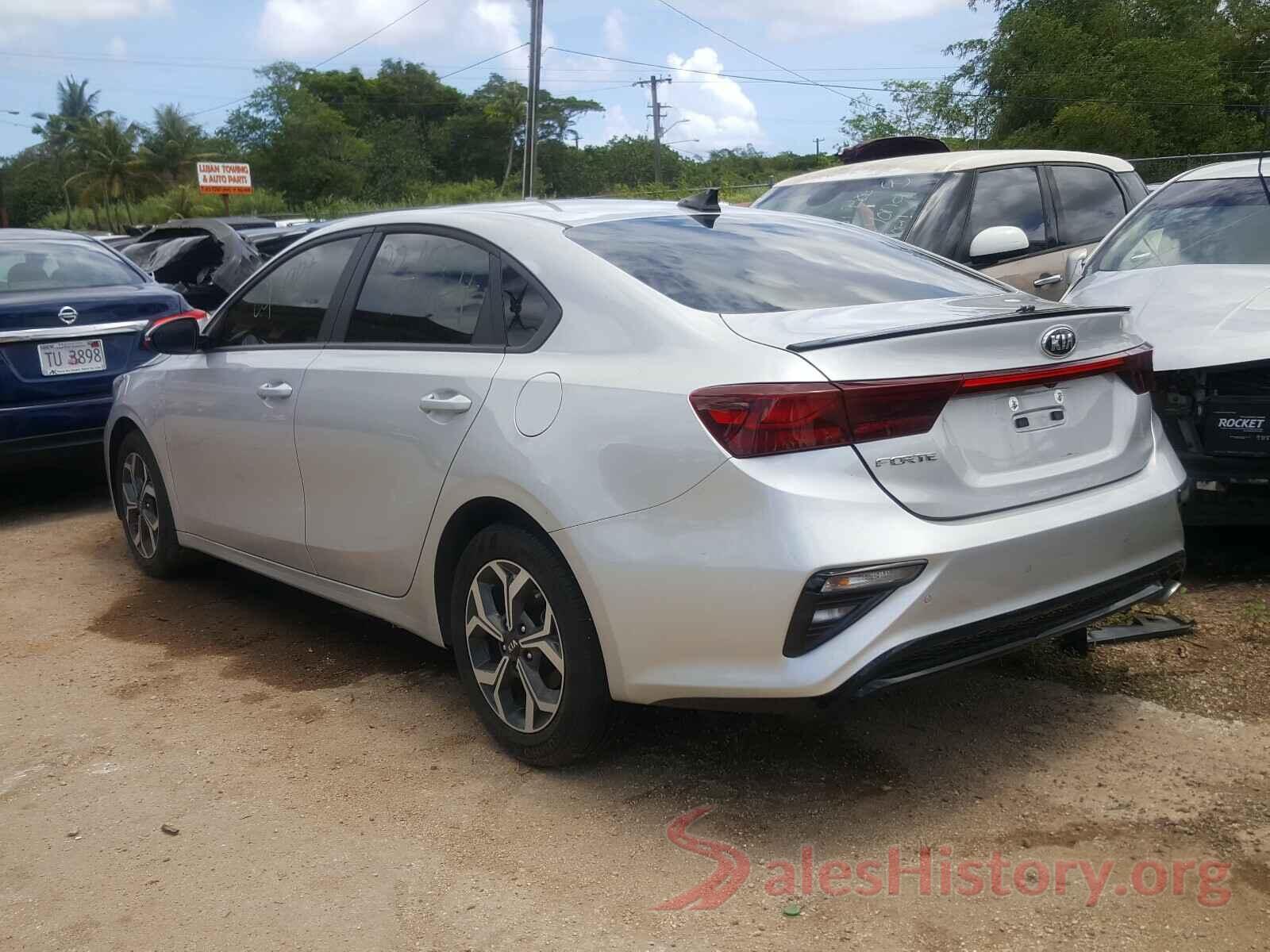 3KPF24AD1LE220210 2020 KIA FORTE