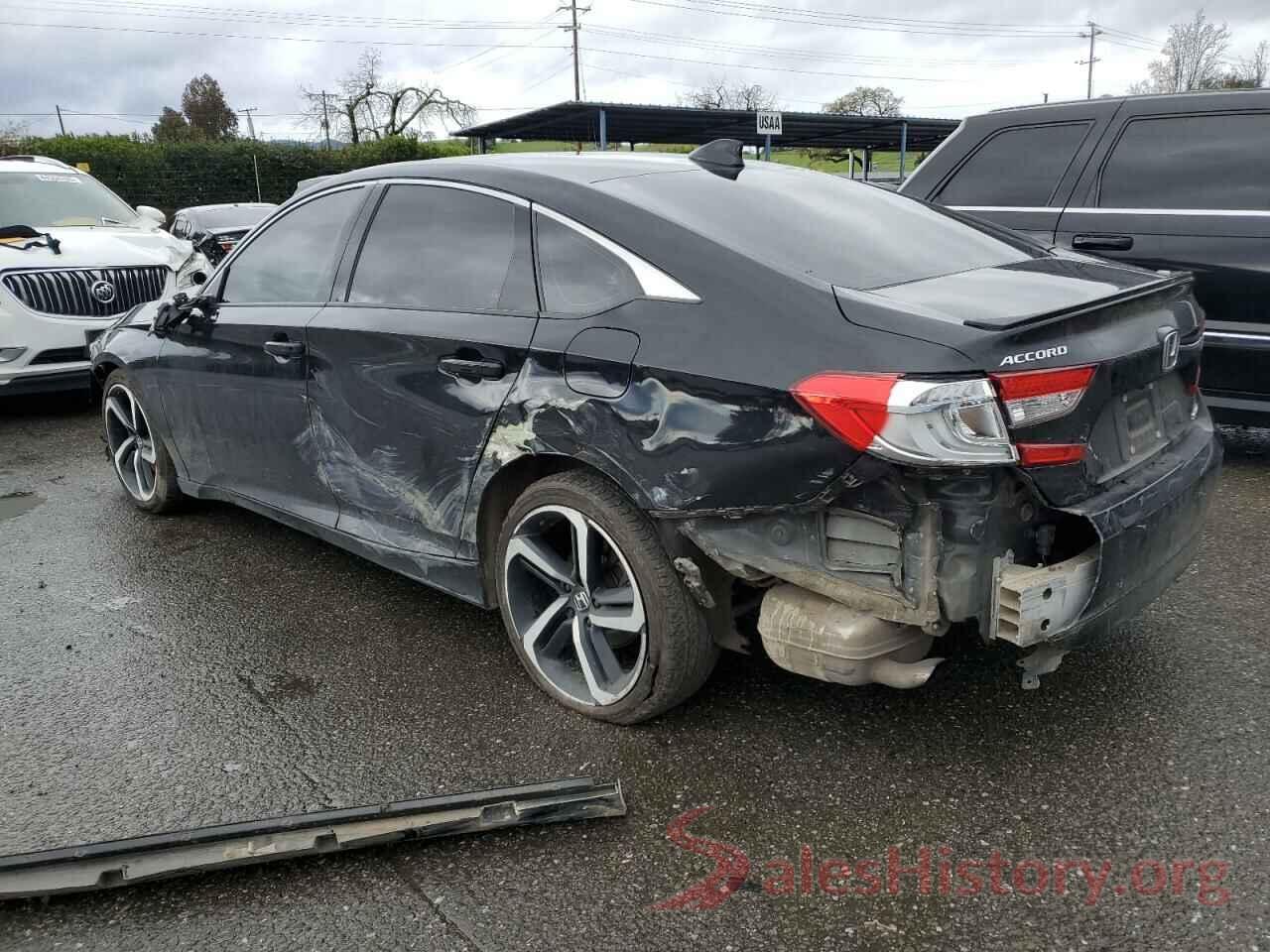 1HGCV1F30JA188828 2018 HONDA ACCORD